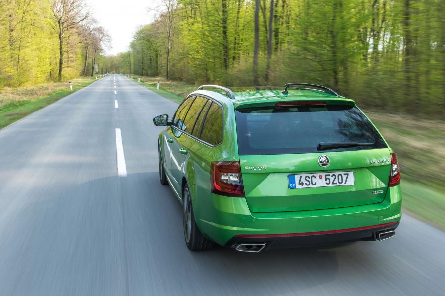  Skoda Octavia RS Combi 2017 года  (WW) (фото 24 из 48)